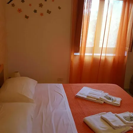 De Angelis ベッド・アンド・ブレックファスト